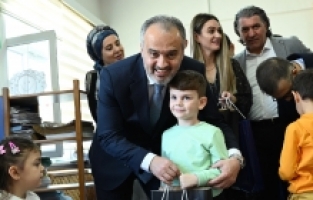 660 Bin Öğrencinin Karne Sevinci