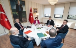 6'lı masanın liderlerinden ortak video