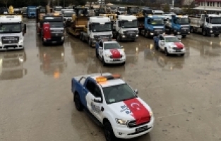 Deprem Bölgesine Takviyeler Sürüyor