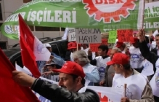 DİSK Gıda-İş'ten 'ırkçı saldırılara' tepki