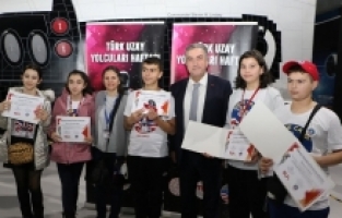 Uzay Yolcuları mezun oldu