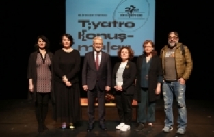 Dünya Tiyatro Günü’nde Felaketlerin Sanata Yansımasını Konuştular