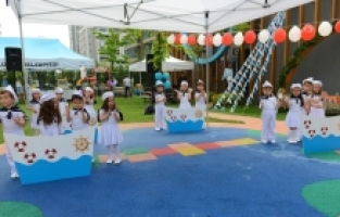 BAYRAM ÇOŞKUSU SÜRÜYOR