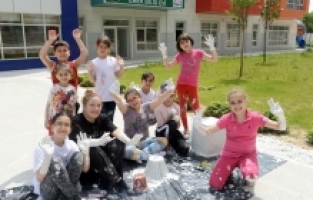 BİLGİ EVLERİ'NDE YAZ OKULU BAŞLIYOR