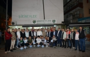 YILDIRIM BELEDİYE BAŞKANI OKTAY YILMAZ, ŞİRİNEVLER MAHALLESİNDEKİ VATANDAŞLA BİR ARAYA GELDİ.