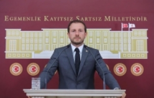 AK PARTİLİ VEKİL KILIÇ TBMM’DE BASIN TOPLANTISI DÜZENLEDİ