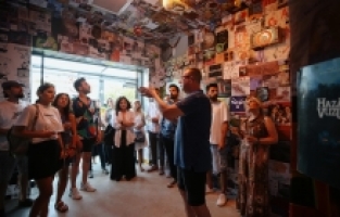 NİLÜFER'DE ALIŞILMIŞIN DIŞINDA BİR SERGİ: "PULLA MARS ARASINDA"