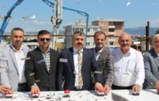 BAĞLARALTI MAHALLESİ MODERN PAZAR ALANINA KAVUŞUYOR