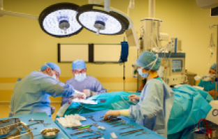 BEYİN ÖLÜMÜ GERÇEKLEŞEN HASTANIN ORGANLARI 4 CAN KURTARDI