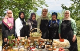 KADINLAR ÜRETİYOR YILDIRIM KAZANIYOR