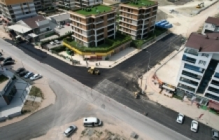 NİLÜFER'DE ASFALT SEFERBERLİĞİ DEVAM EDİYOR