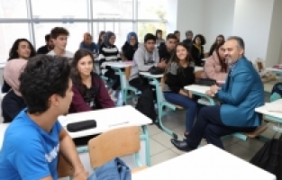 Burs başvuruları başlıyor