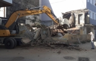 Osmangazi'de metruk binalara son