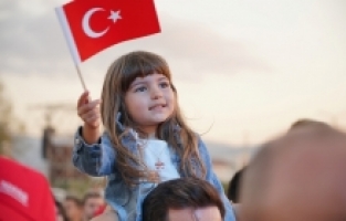 Tofaş, Cumhuriyet'in 100. yılını Tofaş Günü ile kutladı