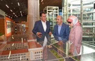 Vali Demirtaş’tan Fetih Müzesi’ne ziyaret