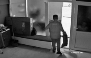 Böyle insanlık mı olur dedirten olay!