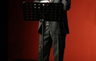 MEM'de yeni sezon konseri Cihat Aşkın ile başladı