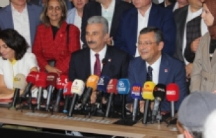 Özgür Özel Bursa’dan değişim mesajları verdi