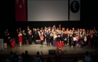 Bursa Barosu’ndan 100. Yılında Tangolarla Cumhuriyet Konseri