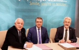 İmzalar pazar yerlerinin kullanımı için atıldı