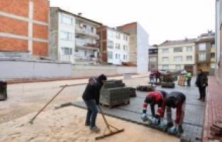 Mahalle otoparkları merkeze nefes aldırıyor