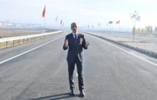 Otoyollarda gişesiz, bariyersiz ulaşıma geçiliyor