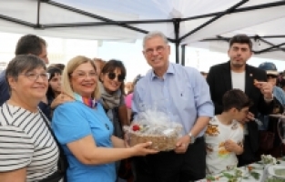 Girit Mutfağı Mudanyalıların beğenisine sunuldu