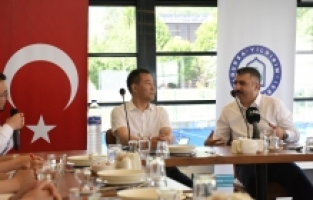 Başkan Yılmaz, Çin Heyetini Yıldırım'da ağırladı