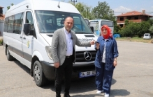 Geyve Belediyesi Garaj Amirliği'nde ilk kadın şoför göreve başladı