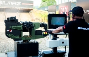 Robotik silah sistemlerine yatırımlarını hızlandıran sarsılmaz yüksek ateş gücünü "Kuleye" çıkardı