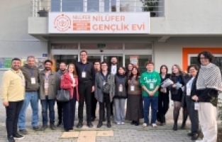 Nilüfer Gençlik Meclisi’nin yeni Eş Başkanları Söker ve Varol oldu