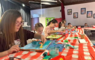 İnegöl'de beş branşta yaratıcı eğitimlerle dolu tatil keyfi