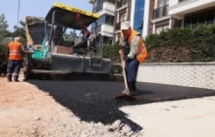 Ovaakça’da 220 tonluk asfalt uygulaması