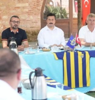 Yenişehir Belediyespor hem şampiyonluğa hem altyapıya oynayacak