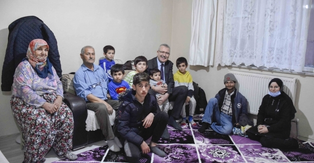 Başkan Özkan iftar sofralarına konuk oluyor