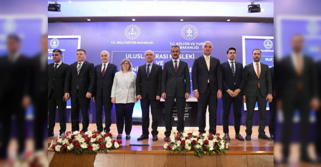 Milli Eğitim Bakanlığı ile Kültür ve Turizm Bakanlığı arasında uluslararası mesleki ve teknik anadolu liselerinin açılmasına ilişkin düzenlenen protokol imzalandı