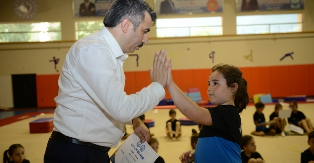 Yıldırım Yaz Spor Okulları#039;nda Sertifika Heyecanı