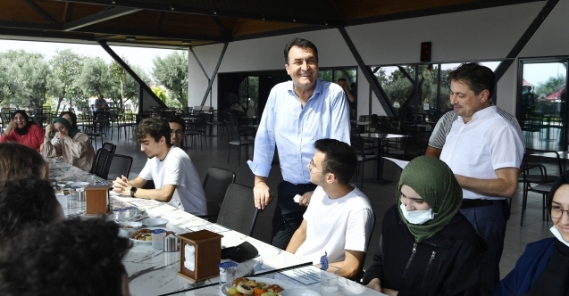 Üniversitenin yolu Osmangaziden geçiyor