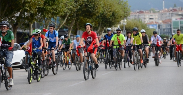 Zaferden Barışa” pedalladılar