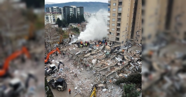 İznikten deprem bölgesine tır dolusu yardım