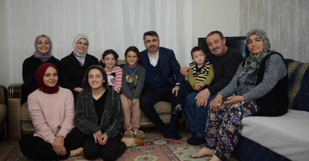 Başkan Yılmaz Depremzedelerle İftar Sofrasında Buluştu