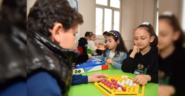 Çocuklar Hem Eğleniyor Hem Öğreniyor