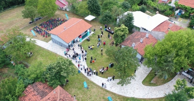 ÜÇPINAR#039;DAKİ ESKİ KÖY OKULU KONUK EVİ OLDU