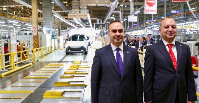 Avrupanın ilk şarj edilebilir hibrit otomobili Sakaryada üretildi