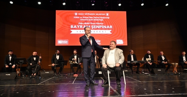 Roman orkestrası çaldı, Başkan Aktaş söyledi