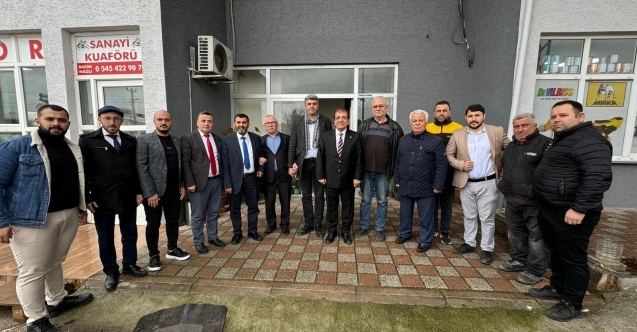 Sedat Yalçın Karacabey#039;de vatandaşlarla kucaklaştı