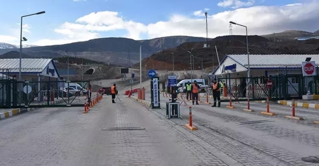 Toprak altında kalan işçilerin kimlikleri belli oldu