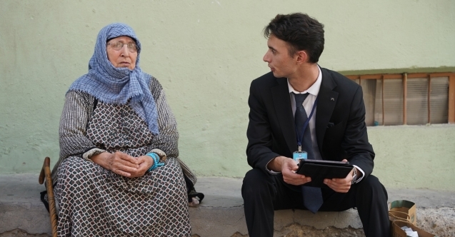 Yıldırımda vatandaş istiyor belediye yapıyor