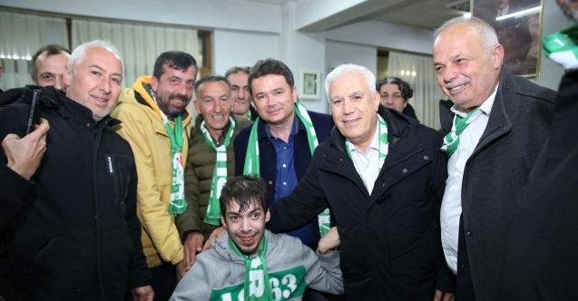 Bozbey Büyükşehir çalışanlarına seslendi; Mustafa Ağabeyiniz geliyor”