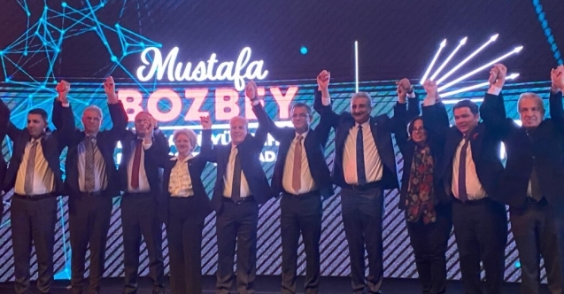 Özgür Özel Bursa adaylarını tanıttı